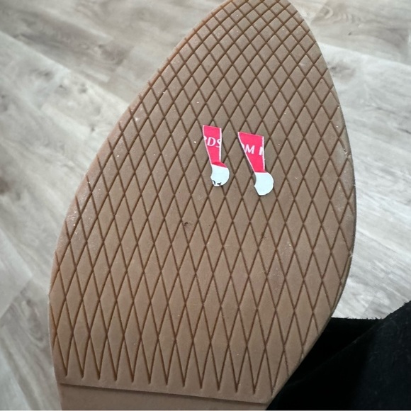 Blondo Ellis Black Suede Ankle Booties Waterproof Impermeable - Picture 5 of 7